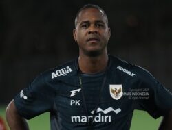 “Kluivert: Timnas Indonesia Pantang Tunjukkan Rasa Takut, Ajak Mental baja Lawan Intimidasi”