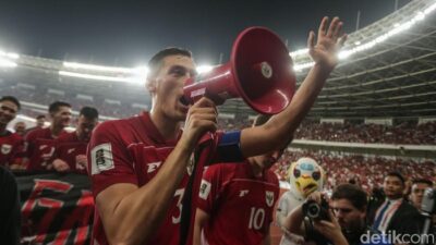 [Kami Pasti Habis-Habisan! Jay Idzes Ke Suporter: Tak Ada Yang Tak Terduga di Pertandingan Ini]