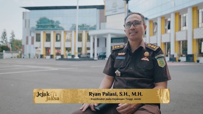 ** Jaksa Jambi, Ryan Palasi, Tangkal Suap dengan Integritas Utama dalam Menegakkan Keadilan**