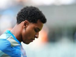 **Rodrygo’s Struggles: A Deep Dive into Real Madrid’s Turbulent 2024/2025 Season**