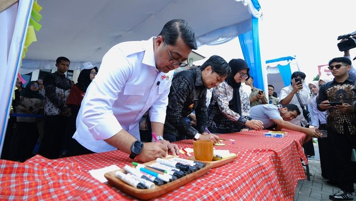 Menteri Ekraf: Langkah Strategis untuk Pendidikan di Kalsel