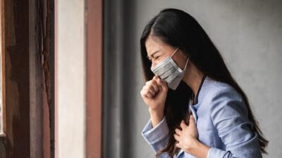 **Kenali Gejala ISPA yang Marak di Musim Hujan: Kemenkes Buka Data**