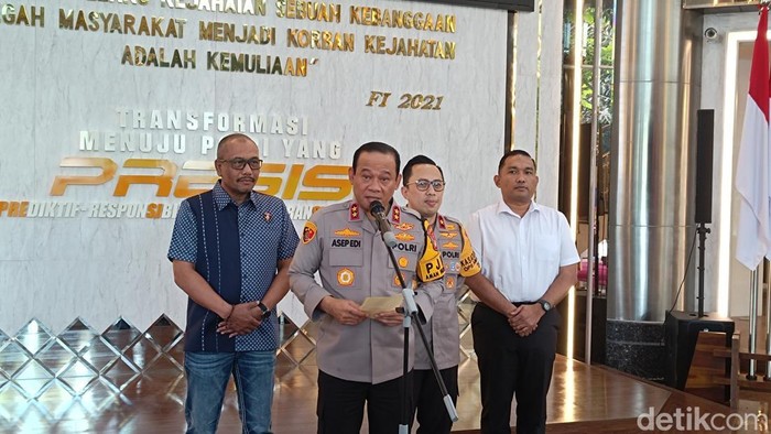 Polda Metro Tangguhkan Penahanan Figha Lesmana di Kasus Ajakan Pelajar Demo - Update 1