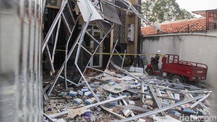Polisi Terus Selidiki Asal Ledakan Gedung Farmasi Tangsel, Misteri Belum Terungkap