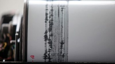 Gunung Ibu Maluku Utara Meletus, Abu Vulkanik 2.000 Meter Ancam Warga!