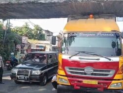 Truk Kontainer Kembali Nyangkut di Talang(simpang Kedunghalang) Bogor, Timbul Kemacetan