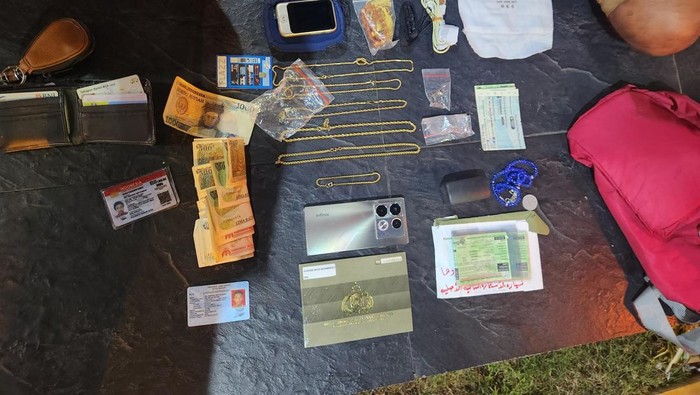 Polisi Tangkap Maling Brankas, Uang Dolar dan Perhiasan Ditemukan di Bogor!