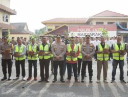Polres Pekanbaru Beri Award Bhabin-Satkamling Garda Terdepan Penjaga Keamanan – Update 1