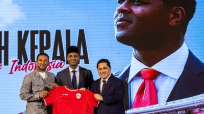 **La Grande Indonesia: Kluivert Depak, PSSI Diminta Bertanggung Jawab atas Gagalnya Timnas!**