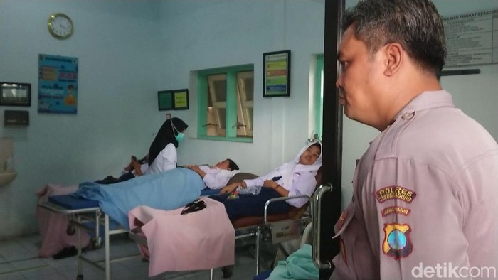 38 Siswa di Tulungagung Menderita Keracunan, Menu Ayam Kecap Jadi Tersangka