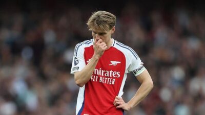 Odegaard Absen Sampai Pertengahan November? Dampak Cedera Lutut pada Perjalanan Arsenal