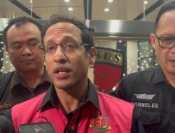 Nadiem 10 Jam Diperiksa di Kasus Chromebook, Apakah Kebenaran Tersembunyi?