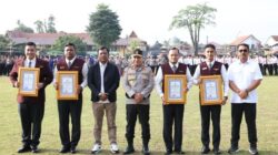Kapolda Riau Terima Kasih kepada 4 Petugas Avsec yang Berhasil Cegah Narkoba di Bandara