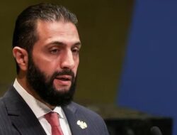 **Presiden Suriah Minta Putin Serahkan Assad di Kunjungan ke Rusia**