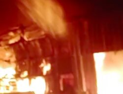 Gudang Paket Cakung Jeblos, Peti Mati Menjemukkan!