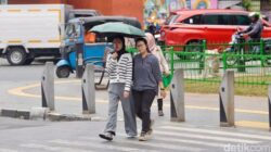 **Cuaca Panas Berisiko Picu Heatstroke, Dokter Jantung Ungkap Cara Mencegahnya**