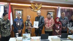 [Marsinah, Pahlawan yang Membangkitkan Kebangsaan: Tindakan Menyeluruh dari Kemensos]