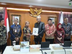 [Marsinah, Pahlawan yang Membangkitkan Kebangsaan: Tindakan Menyeluruh dari Kemensos]