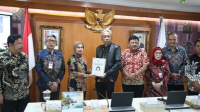 [Marsinah, Pahlawan yang Membangkitkan Kebangsaan: Tindakan Menyeluruh dari Kemensos]