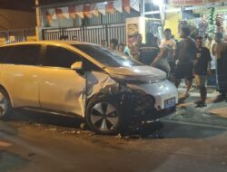 Fortuner Tabrak Mobil Listrik di Bogor, 1 Orang Luka Berat