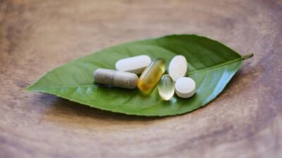 **BPOM Berinovasi dengan Fitofarmaka, Redakan Impor Bahan Baku Obat**