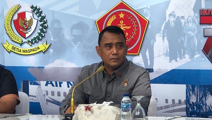 Mantan Danpaspampres Marsda Wahyu Hidayat Ditanggalkan di TMB Jatisari: Pemakaman Resmi Dilangsungkan
