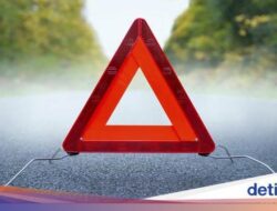 Truk Pengangkut Semen Terguling di Pandeglang, 2 Penumpang Tewas dalam Kecelakaan Maut