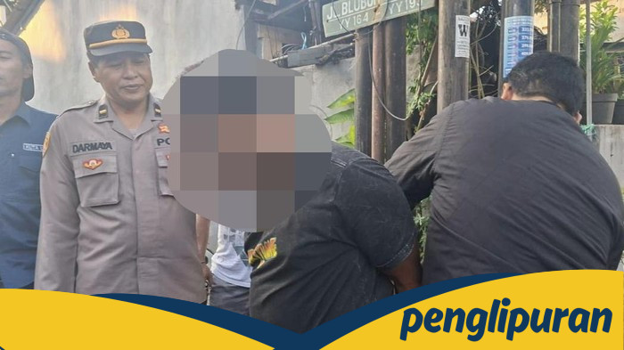 Pria Mabuk Ngamuk Rusak 2 Mobil, Warga Kuta Terpaksa Tindak Tegas di Tiang Listrik