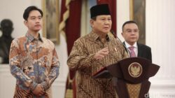 “Prabowo-Gibran: Potret Kepuasan Setahun Pemerintahan yang Mengejutkan dalam Survei”