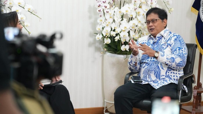 **Wamentrans Viva Yoga Ungkap 4 Amanat Kemenristek di Era Prabowo-Gibran**
