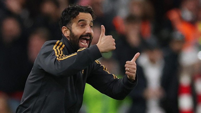 **Ruben Amorim: Kemenangan atas Liverpool Jadi Puncak Prestasi di MU**