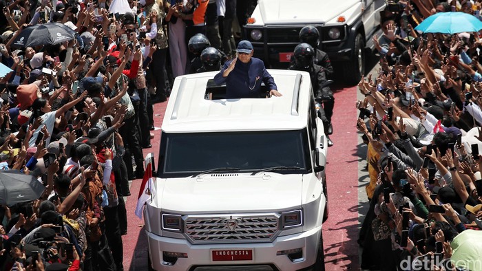 Prabowo: 3 Tahun Menuju Mobil RI, Buktikan Kita Bisa Bikin Jip Sendiri!