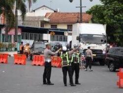 Komitmen Polda Jateng Jaga Kondusifitas Kawal Aksi BEM Solo Raya di Kartasura: Kebijakan yang Menyelamatkan Hari Raya