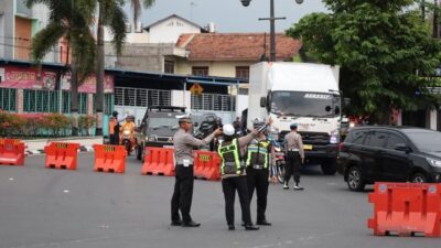 Komitmen Polda Jateng Jaga Kondusifitas Kawal Aksi BEM Solo Raya di Kartasura: Kebijakan yang Menyelamatkan Hari Raya