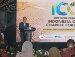 “Menteri LH: Bencana Iklim Mengancam, Apakah Kita Akan Menyadarinya?”
