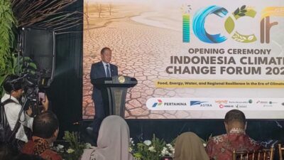 “Menteri LH: Bencana Iklim Mengancam, Apakah Kita Akan Menyadarinya?”