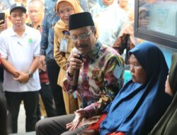 Gus Ipul Soroti Kebocoran BLTS di Puskesos Karawang: Warga Geram!