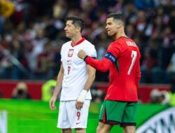 Ronaldo Gebrak Pasar, Minta Al Nassr Datangkan Lewandowski!