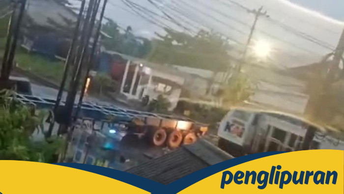 4 Fakta Tabrakan Keras KA Harina dengan Truk Trailer di Semarang - Update 1