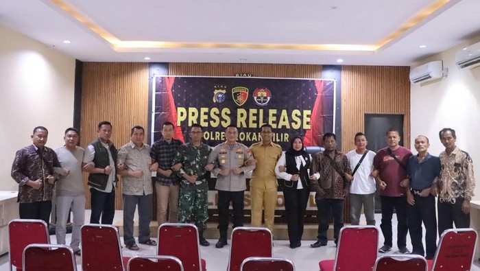 [Wakil Bupati Pujas Polisi, Konflik Rohil Teratasi dalam Waktu Rekor]