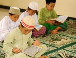 **”Menatap Masa Depan Pesantren: Dari Polemik Ke Peran Strategis”**