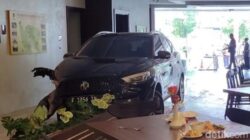 Mobil Listrik ‘Terbang’ Masuk Hotel: Kesaksian Warga yang Memprihatinkan