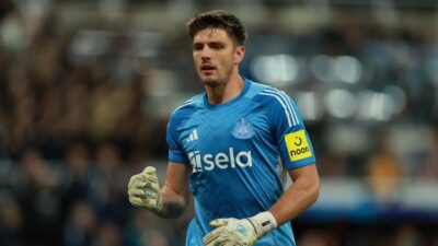 Assist Geger Nick Pope: Lemparan Jarak Jauh yang Guncangkan Newcastle vs Benfica!