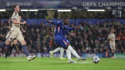 Chelsea Vs Ajax: The Blues Dominate 4-1 in First Half, Stunning Performance Unleashed!