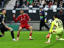 [Liverpool Meledakkan Pertahanan Eintracht Frankfurt dengan Skor 5-1!]