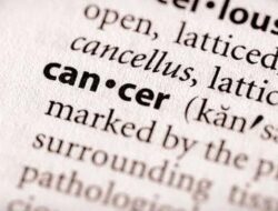 **Waspadai Keringat Malam Sebagai Tanda Kanker, Penting untuk Deteksi Dini!**