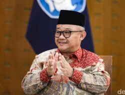 “Mendikdasmen Ungkap: PIP TK untuk Siswa Miskin Mulai Tahun Depan, Apakah Ini Solusi yang Cukup?”