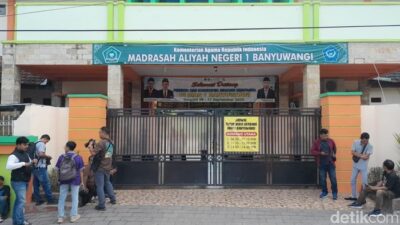 **112 Siswa MAN 1 Banyuwangi Terkena Diare-Mual, Diduga Keracunan MBG**