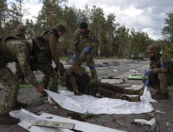 “Rusia Kembalikan 1.000 Jenazah Tentara, Pertanda Perang akan Usai?”
