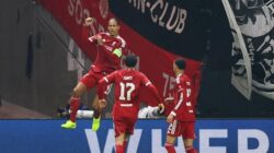 **Efek Kilat ‘Rapat’ Dadakan Van Dijk: Liverpool Bangkit melawan Frankfurt**